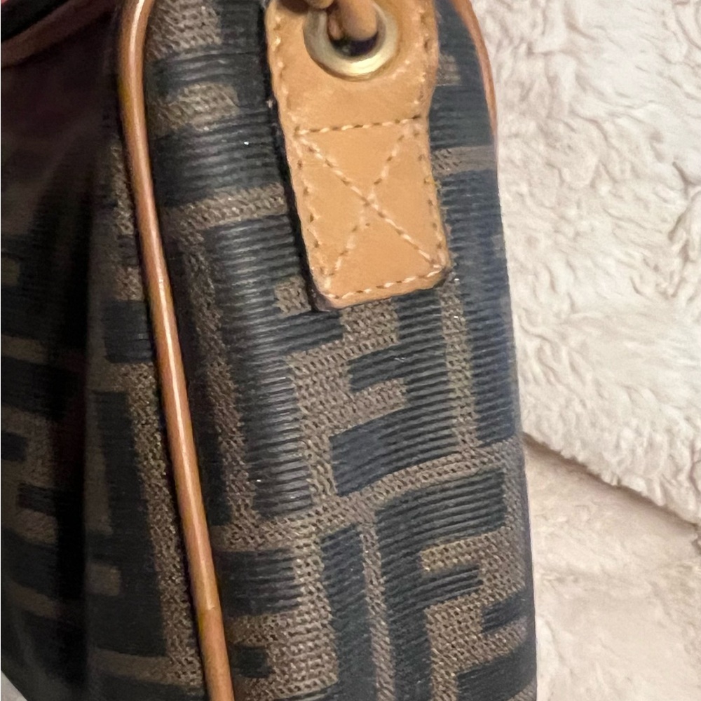 Fendi Black and Tan Crossbody Bag - Picture 3 of 6